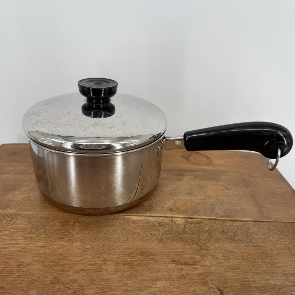 VTG 80s Revere Ware 1.5 Qt Sauce Pan Pot & Lid Stainless Steel Copper Clad 1 1/2